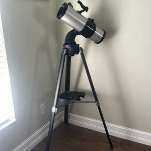 MEADE telescope DS2000 series
